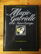 Pichard, Georges (ill.) Marie-Gabrielle de Sainte-Eutrope. Éditions Jacques Glénat collection Le Marquis, Grenoble, 1982. Bande-dessinée pour adultes