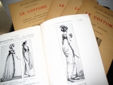 RUPPERT, Jacques. Le costume. Collection « Les Arts décoratifs ». Flammarion, Paris, 1931. 5 volumes abondamment illustrés.